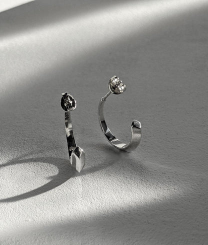 Facet Silver Midi Hoop Earrings