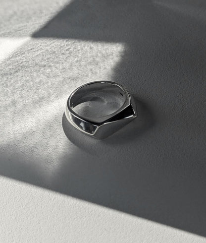 Facet Silver Chunky Signet Ring