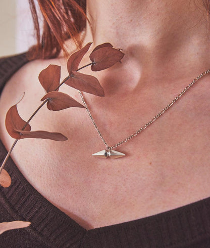 Facet Silver T-bar Necklace