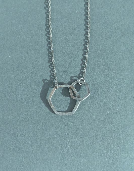 Causeway Interlinked Necklace