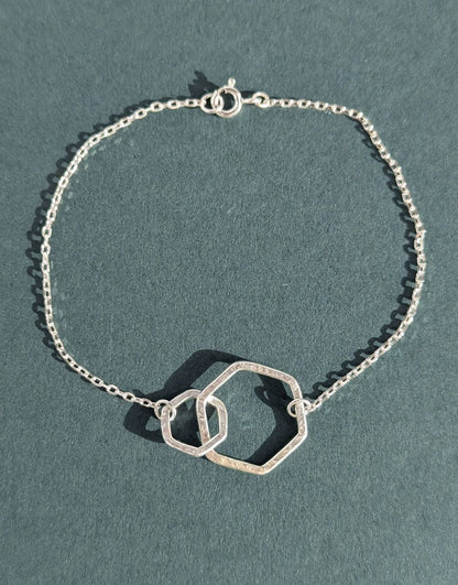 Causeway Interlinked Bracelet