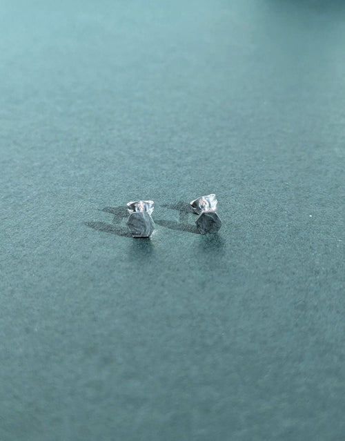 Causeway Hexagon Textured Stud Small